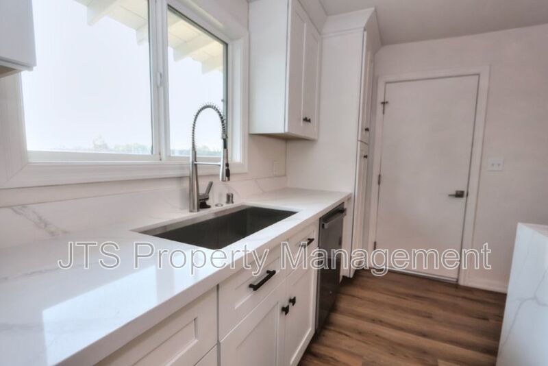 Newly Remodeled Home in Lincoln for Rent Now! property image