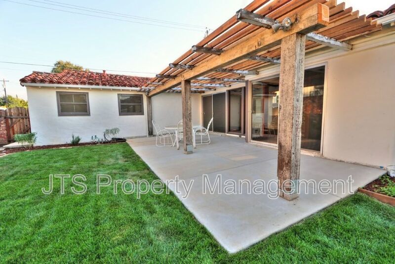 Newly Remodeled Home in Lincoln for Rent Now! property image