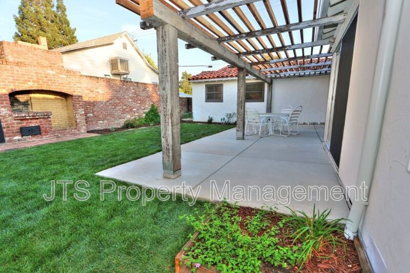 Newly Remodeled Home in Lincoln for Rent Now! property image