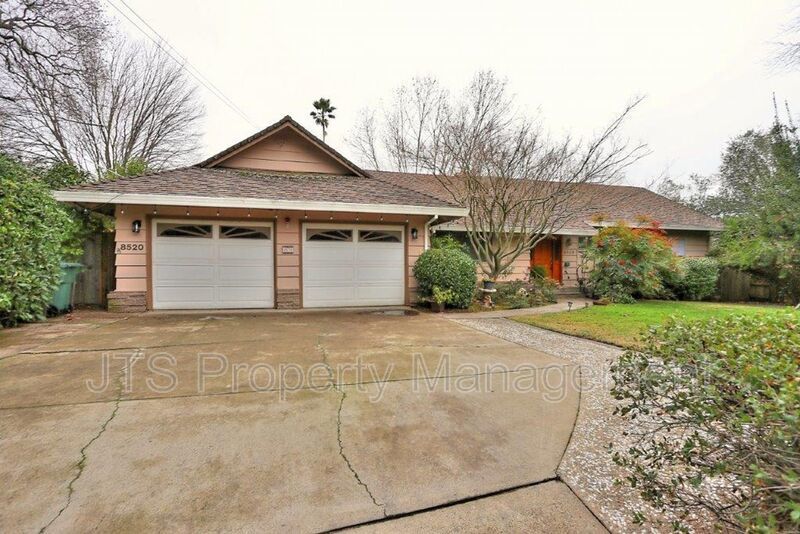 Fair Oaks Beauty off Winding Way- Available Soon! property image