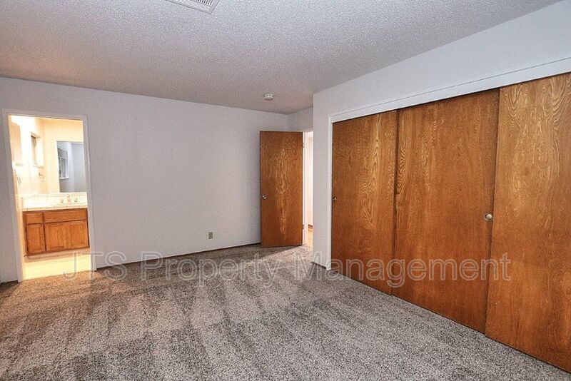 Fair Oaks Beauty off Winding Way- Available Soon! property image