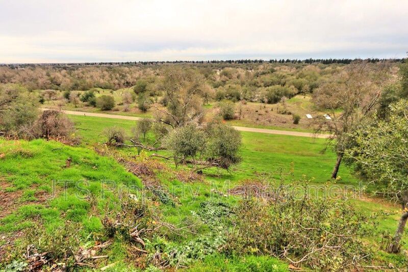 Fair Oaks Beauty off Winding Way- Available Soon! property image