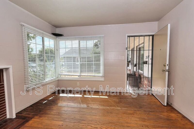 Nice 2 bed Duplex Coming Available Now! property image