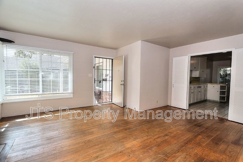 Nice 2 bed Duplex Coming Available Now! property image