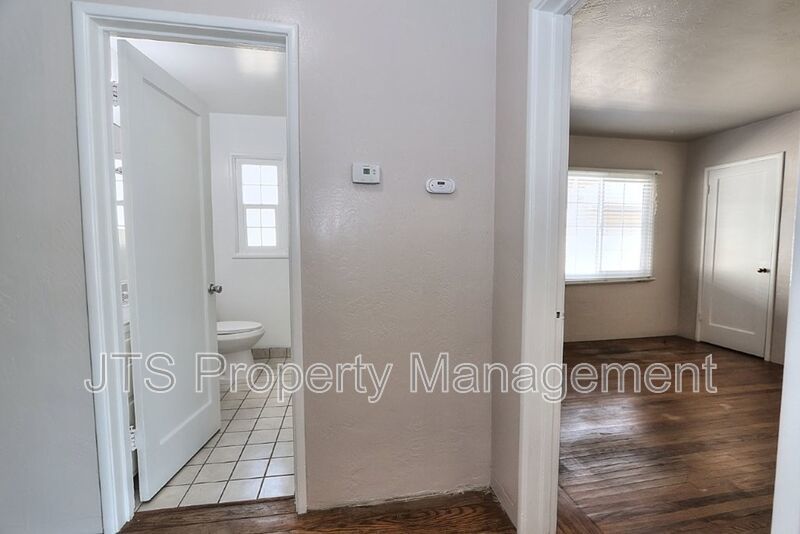 Nice 2 bed Duplex Coming Available Now! property image