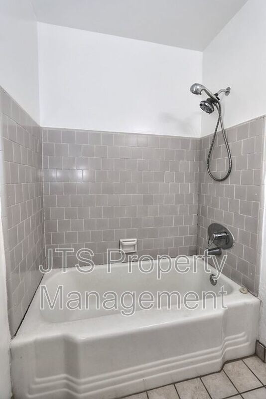 Nice 2 bed Duplex Coming Available Now! property image