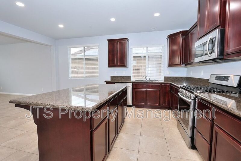 Gorgeous Single Story Home in Sunridge Park! property image