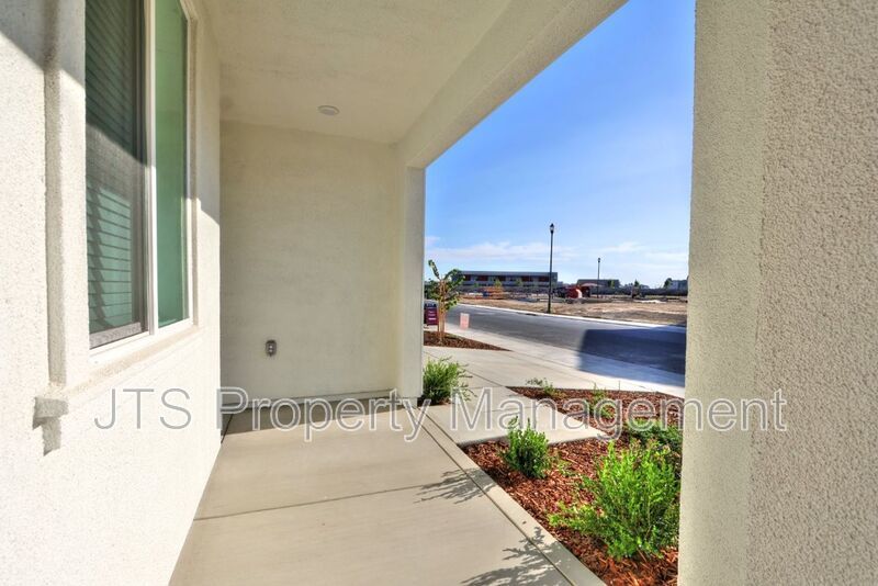 Beautiful West Roseville New Construction Home for Rent Now! property image