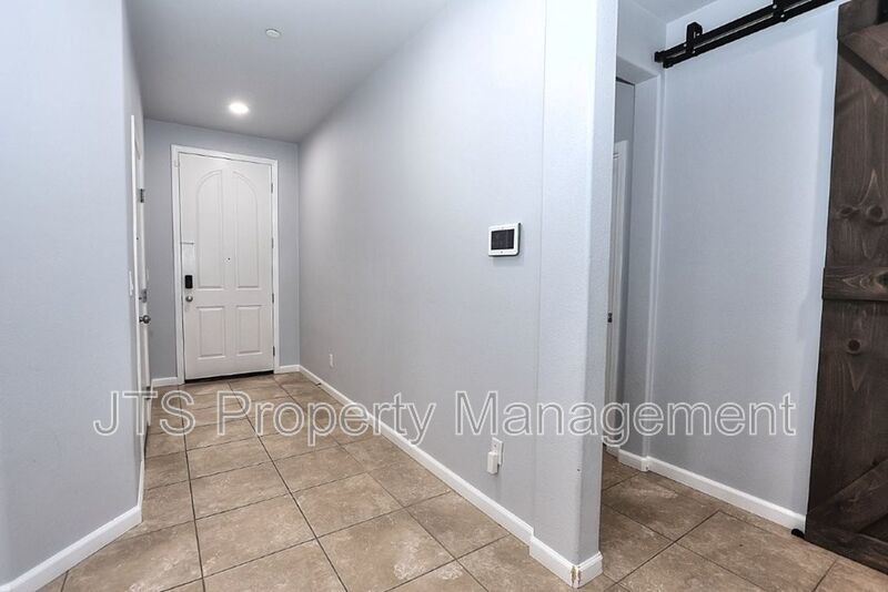 Gorgeous Single Story Home in Sunridge Park! property image