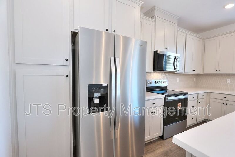 Beautiful West Roseville New Construction Home for Rent Now! property image