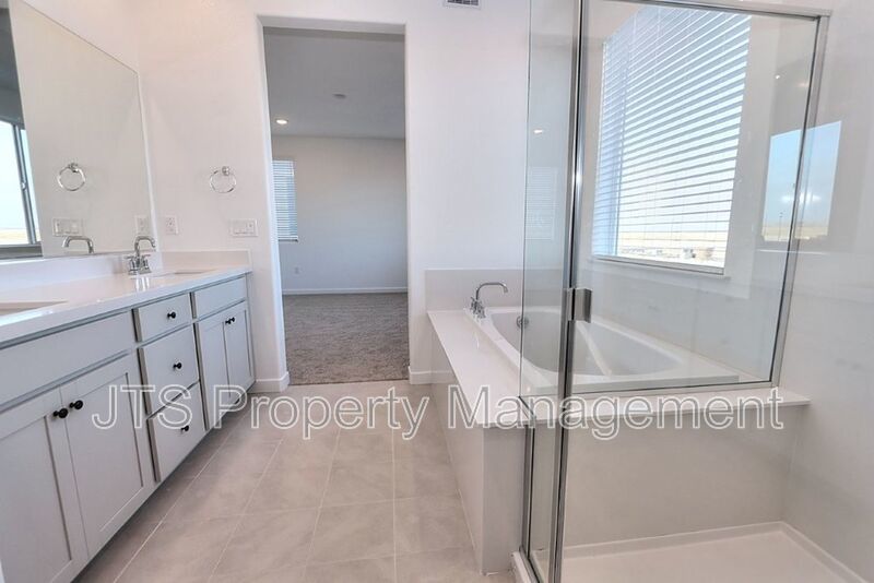 Beautiful West Roseville New Construction Home for Rent Now! property image