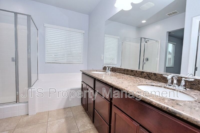Gorgeous Single Story Home in Sunridge Park! property image