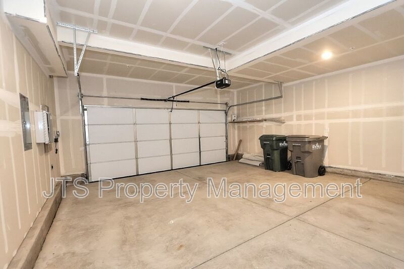 Beautiful West Roseville New Construction Home for Rent Now! property image