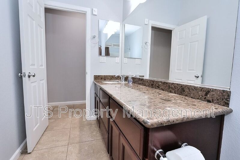 Gorgeous Single Story Home in Sunridge Park! property image