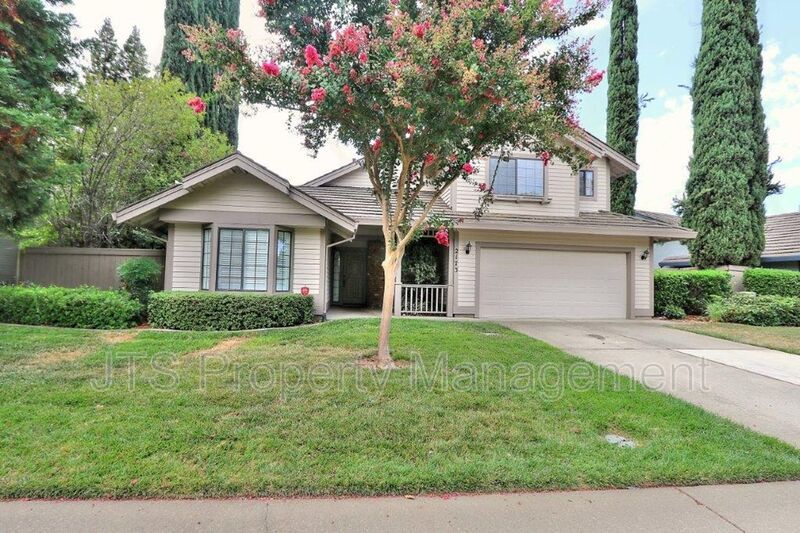 Incredible Gold River Home Steps from the American River Bike Trail! property image