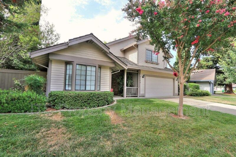 Incredible Gold River Home Steps from the American River Bike Trail! property image