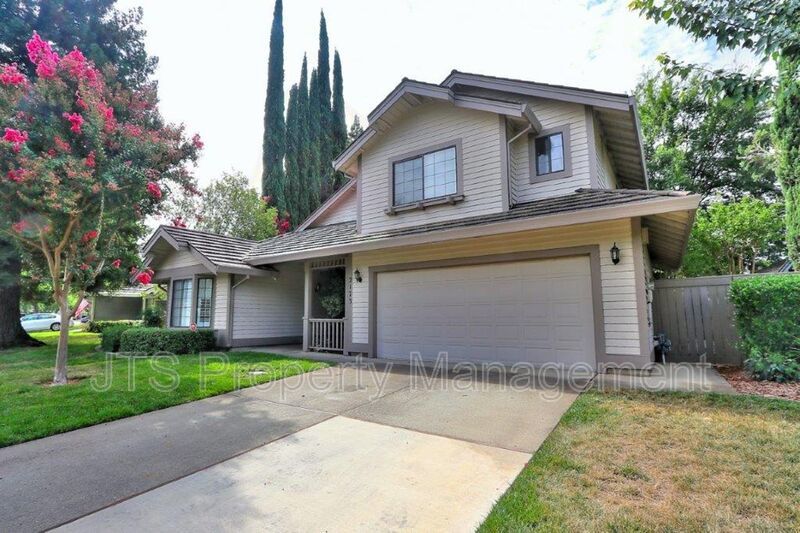 Incredible Gold River Home Steps from the American River Bike Trail! property image