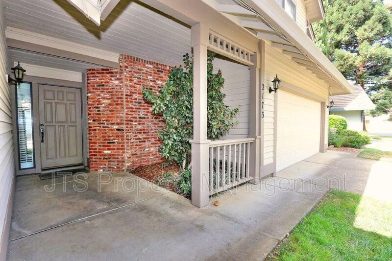 Incredible Gold River Home Steps from the American River Bike Trail! property image