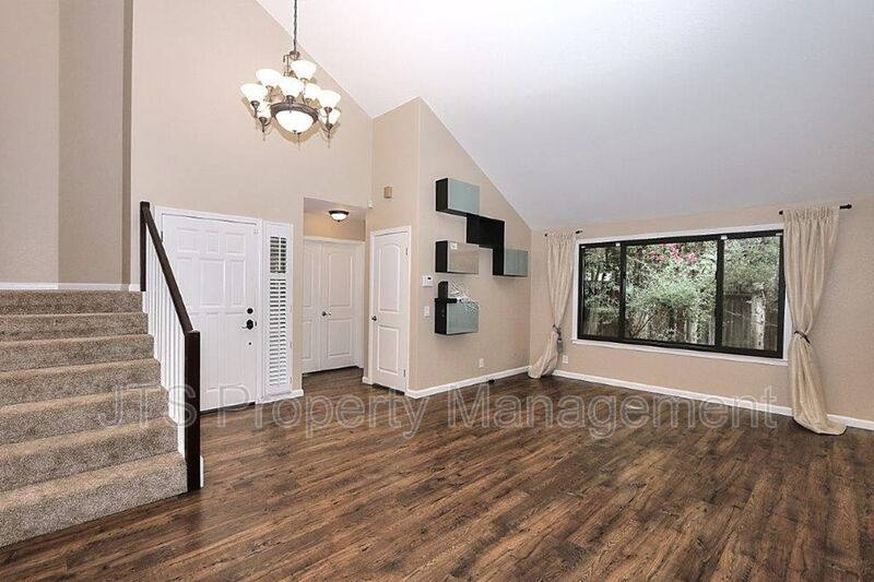 Incredible Gold River Home Steps from the American River Bike Trail! property image