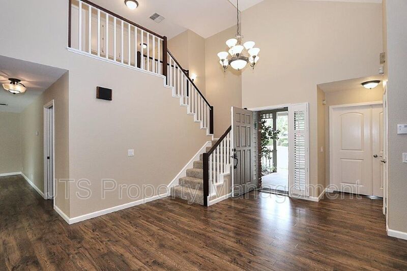 Incredible Gold River Home Steps from the American River Bike Trail! property image