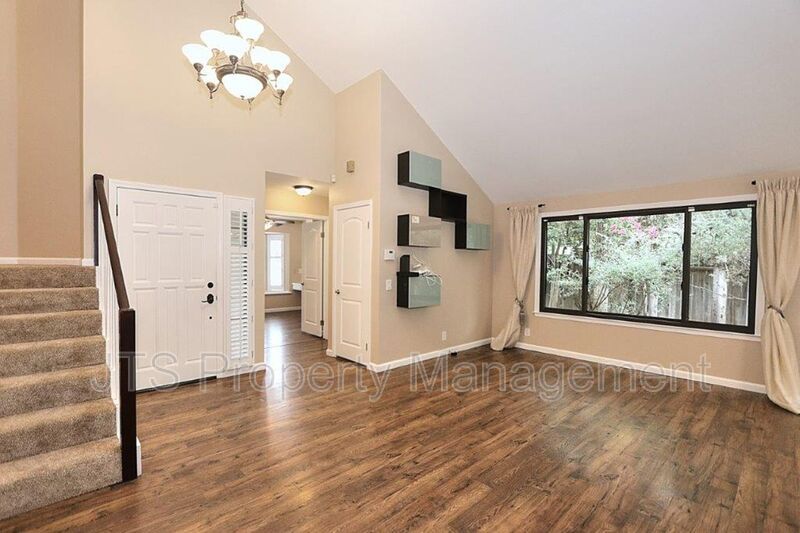 Incredible Gold River Home Steps from the American River Bike Trail! property image