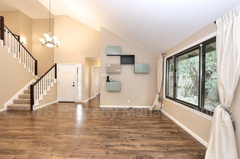 Incredible Gold River Home Steps from the American River Bike Trail! property image