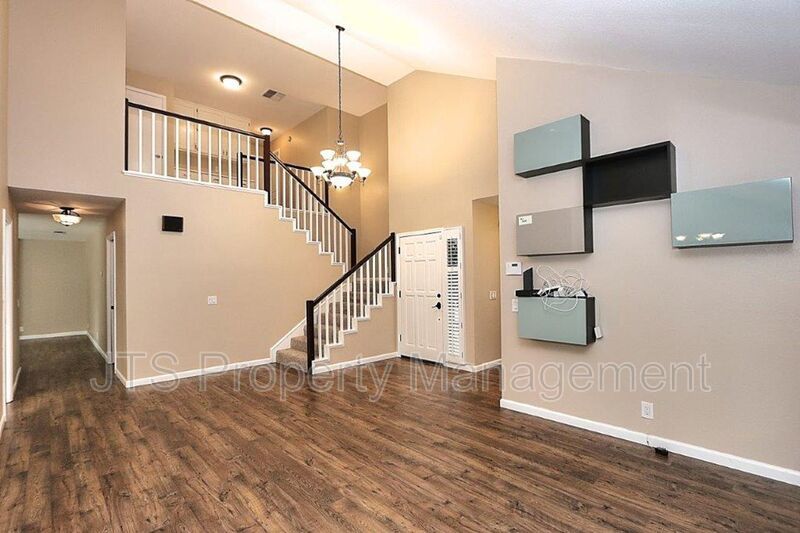 Incredible Gold River Home Steps from the American River Bike Trail! property image