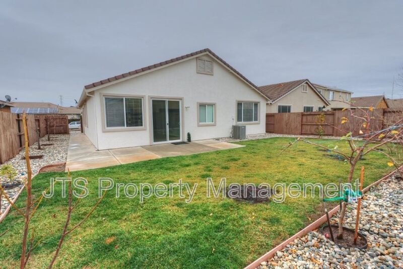 Gorgeous Single Story Home in Sunridge Park! property image