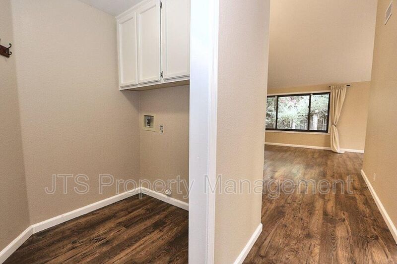 Incredible Gold River Home Steps from the American River Bike Trail! property image