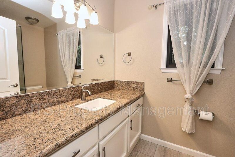 Incredible Gold River Home Steps from the American River Bike Trail! property image