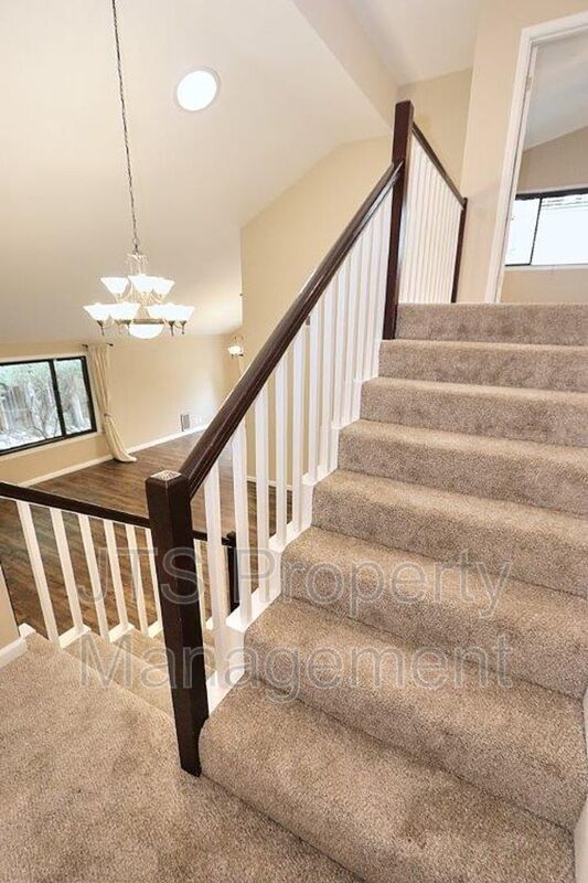 Incredible Gold River Home Steps from the American River Bike Trail! property image