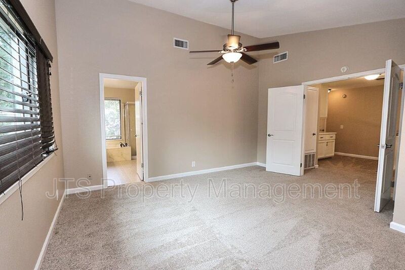 Incredible Gold River Home Steps from the American River Bike Trail! property image