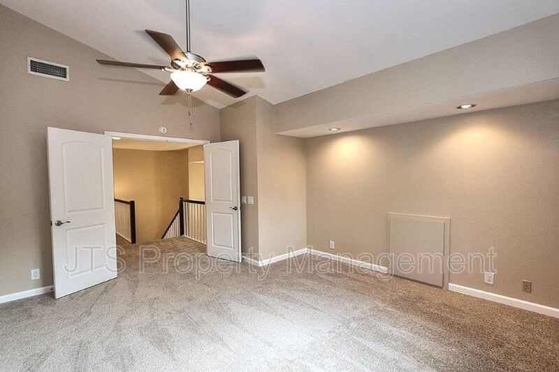 Incredible Gold River Home Steps from the American River Bike Trail! property image