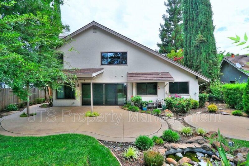 Incredible Gold River Home Steps from the American River Bike Trail! property image