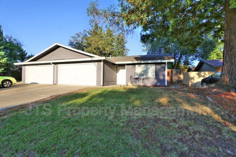 Updated Home With an Expansive Backyard! property image