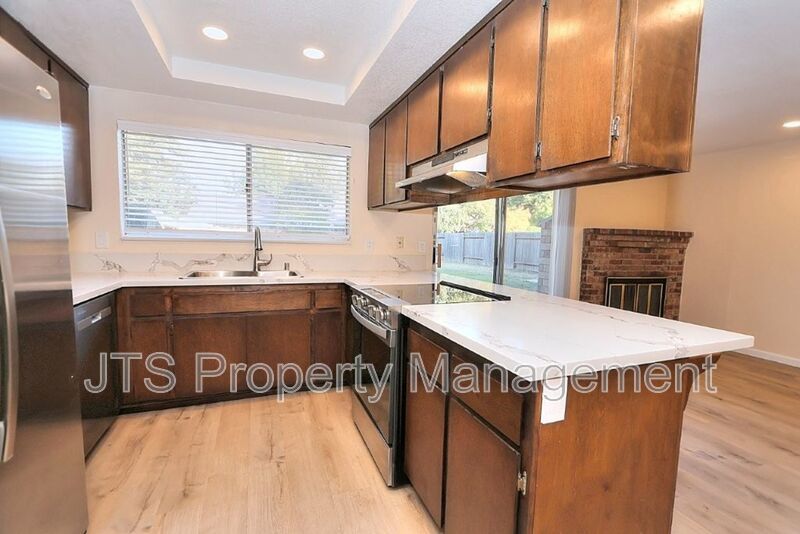 Updated Home With an Expansive Backyard! property image