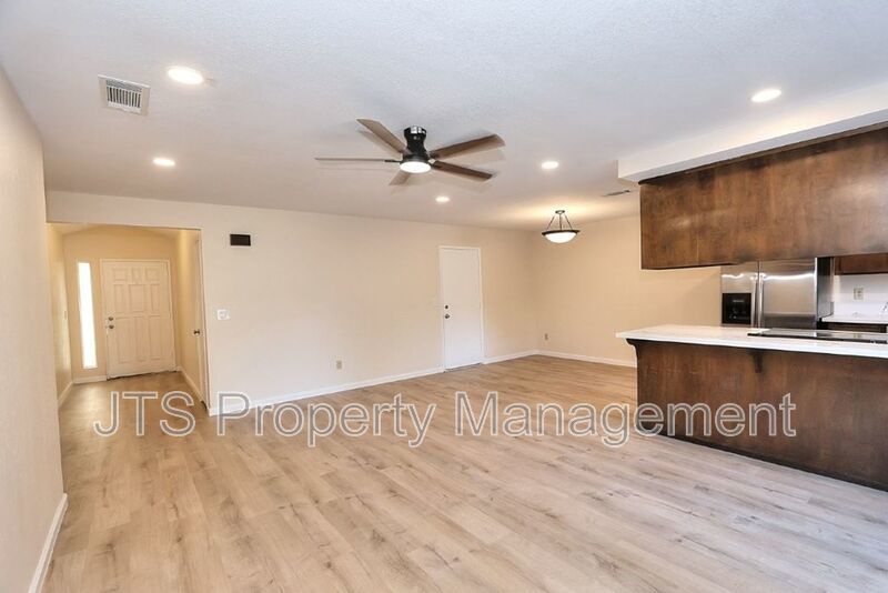 Updated Home With an Expansive Backyard! property image