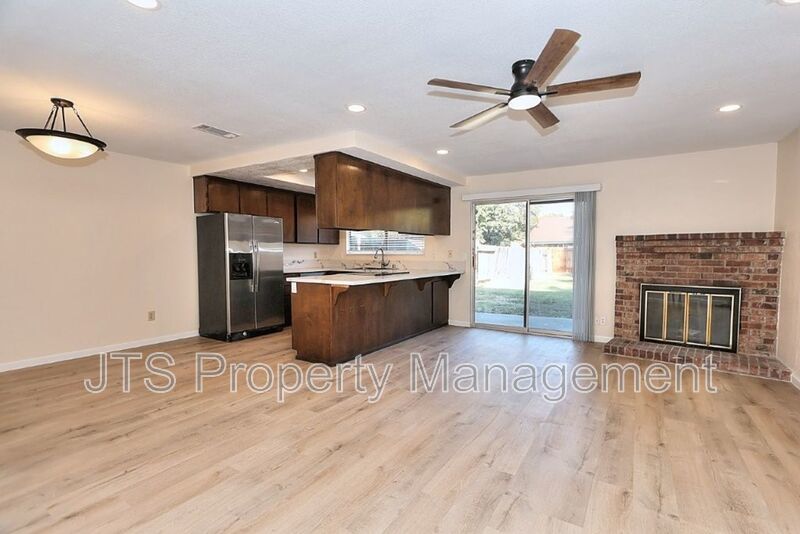 Updated Home With an Expansive Backyard! property image