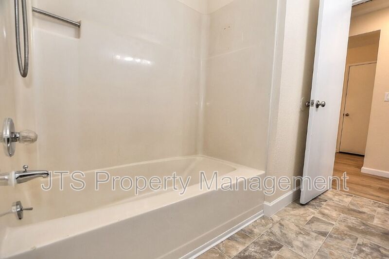 Updated Home With an Expansive Backyard! property image