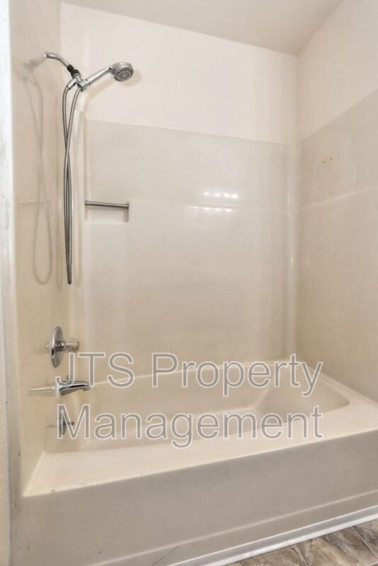 Updated Home With an Expansive Backyard! property image