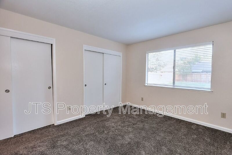 Updated Home With an Expansive Backyard! property image