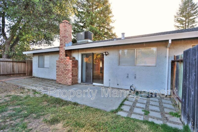 Updated Home With an Expansive Backyard! property image