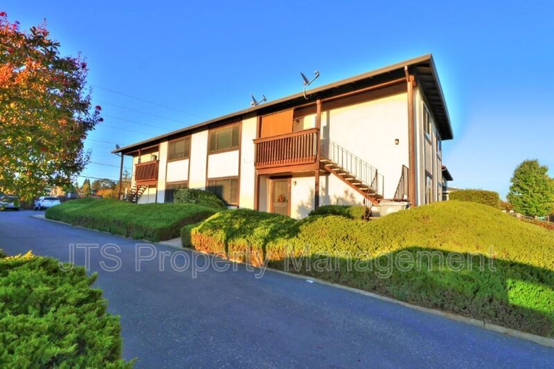 Remodeled Upstairs Apartment in Folsom Coming Soon! property image