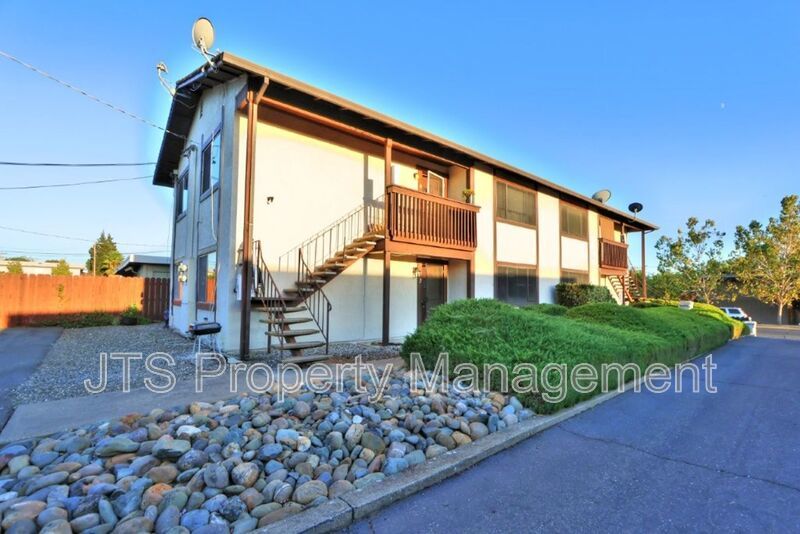 Remodeled Upstairs Apartment in Folsom Coming Soon! property image