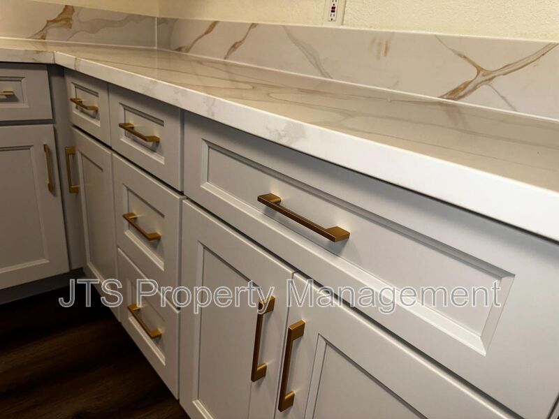 Occupied Duplex FOR SALE! property image