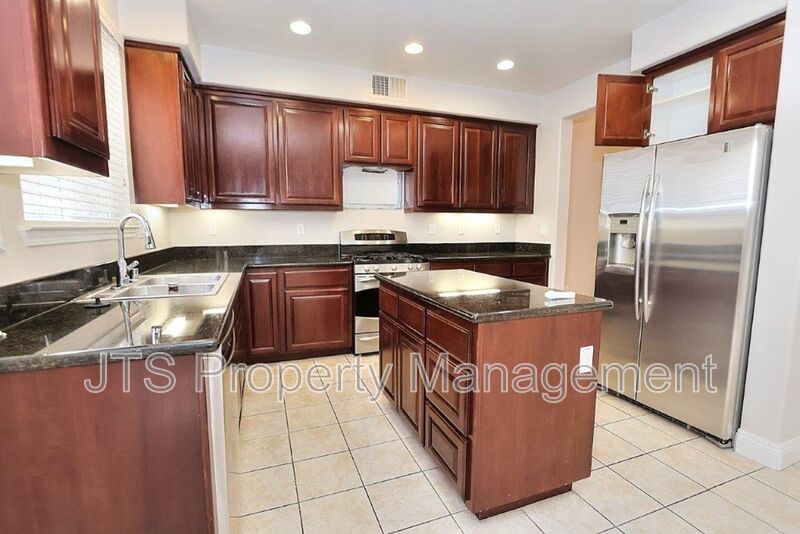 Beautifully Natomas Home in Great Community for Rent. property image