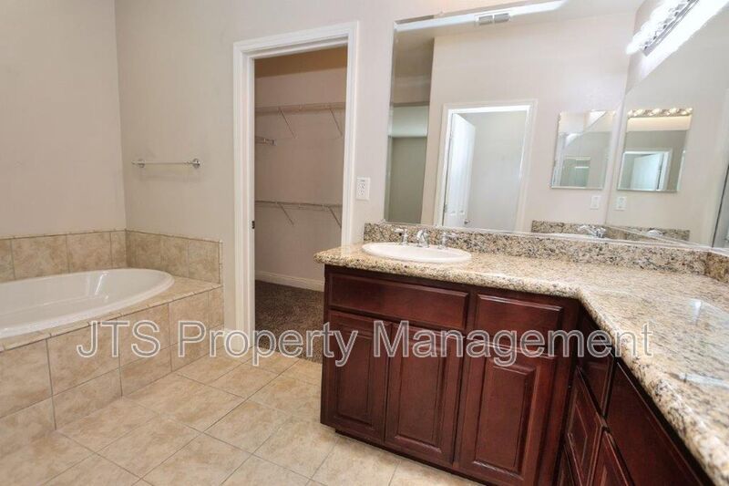 Beautifully Natomas Home in Great Community for Rent. property image