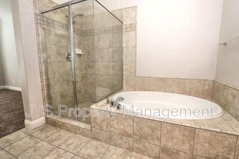Beautifully Natomas Home in Great Community for Rent. property image