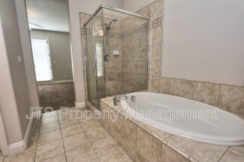 Beautifully Natomas Home in Great Community for Rent. property image