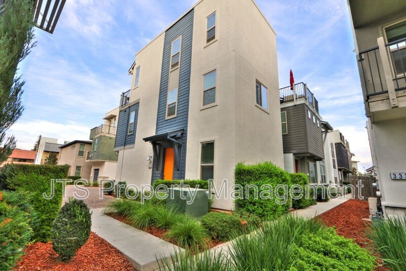 Beautiful Townhome Style Property for Rent! property image